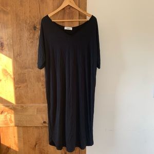 Carly Jean Los Angeles dress